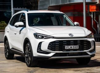 MG ZS Essence Turbo: доступна потужність у сучасному пакеті