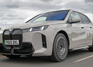 BMW iX: Obszerny przegląd elektrycznego SUV-a