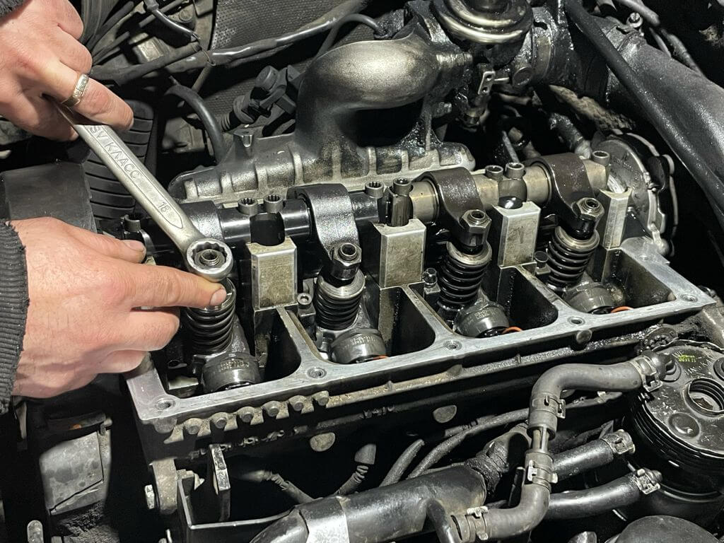 ремонт двигуна Volkswagen Audi сервіс Київ