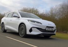 BYD Seal 6: практичний гібрид для сім’ї з компромісами