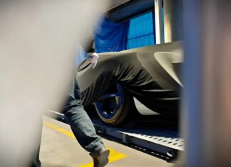 Xiaomi Вступает в Vision Gran Turismo с Первым Гонщиком, Разработанным в Китае