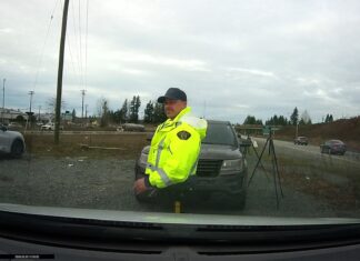 Joyride van een medewerker van een carrosseriebedrijf leidt tot inbeslagname en baanverlies