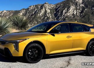 Nad rámec standardu: proč hatchback Kia K4 zpochybňuje zavedené pořádky