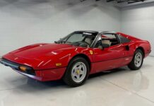 Знаменита Ferrari 308 GTS з “Магнум” йде з молотка