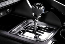 Патент Hyundai Gated Manual виглядає як ідея Koenigsegg щодо бюджету Elantra