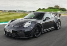 Porsche 911 GT3 MR: Досконалість продуктивності для доріг та треку