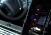 Як скинути код клавіатури безключового доступу Ford, якщо він загублений