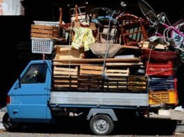 Wie Sie das Bruttoachsgewicht (GAWR) ablesen und verhindern, dass Ihr Fahrzeug überladen wird