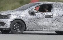 Renault Clio 2019: Технологічний суперміні проти загрози позашляховикам