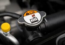 Як радіатор запобігає перегріву двигуна